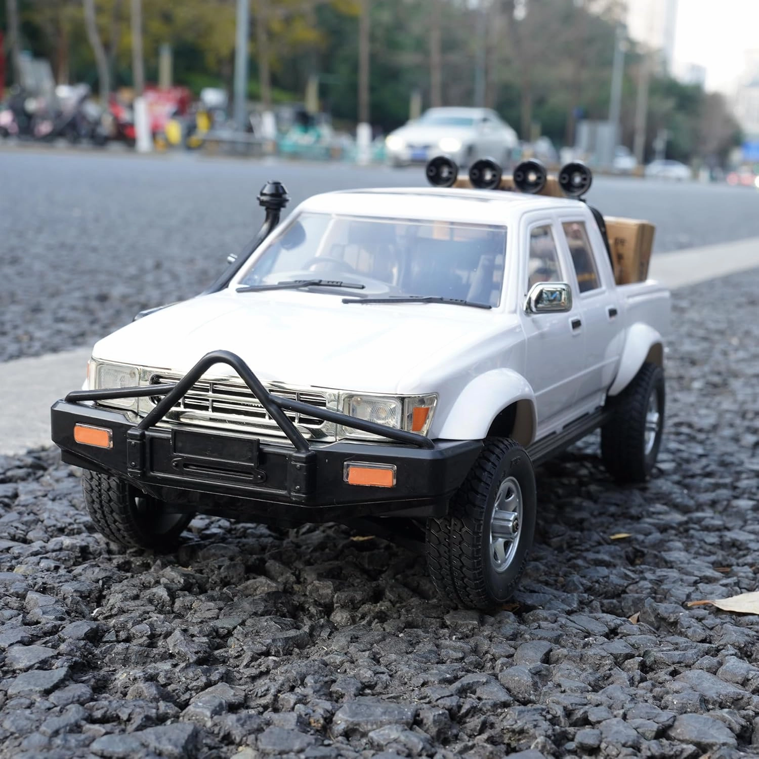 1/16 Scale RC Crawler, WPL D64-1 RC Truck RTR 4x4 Off-Road Pick-up Car 2.4GHz Remote Control RC Rock Crawler with Upgraded Battery & LED Lights