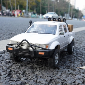 1/16 Scale RC Crawler, WPL D64-1 RC Truck RTR 4x4 Off-Road Pick-up Car 2.4GHz Remote Control RC Rock Crawler with Upgraded Battery & LED Lights