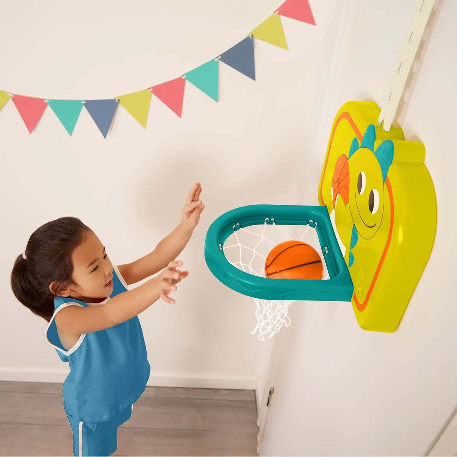 B. toys – Hanging Basketball Net – Adjustable Height – Mini Ball & Air Pump – Sports Toys & Active Play – 3 Years   – Dinosaur Dribbler