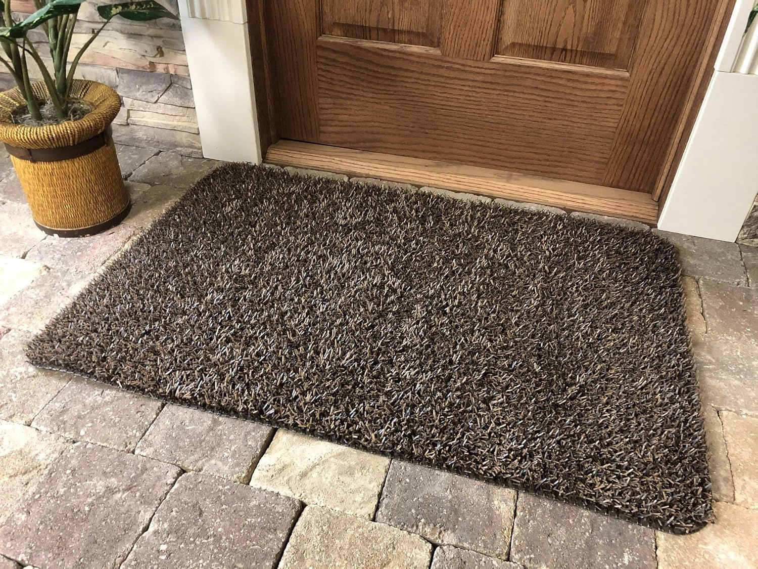 CLEAN MACHINE 10376923 High Traffic Astroturf Dirt Trapper Doormat, 23.5" x 35.5", Sandbar