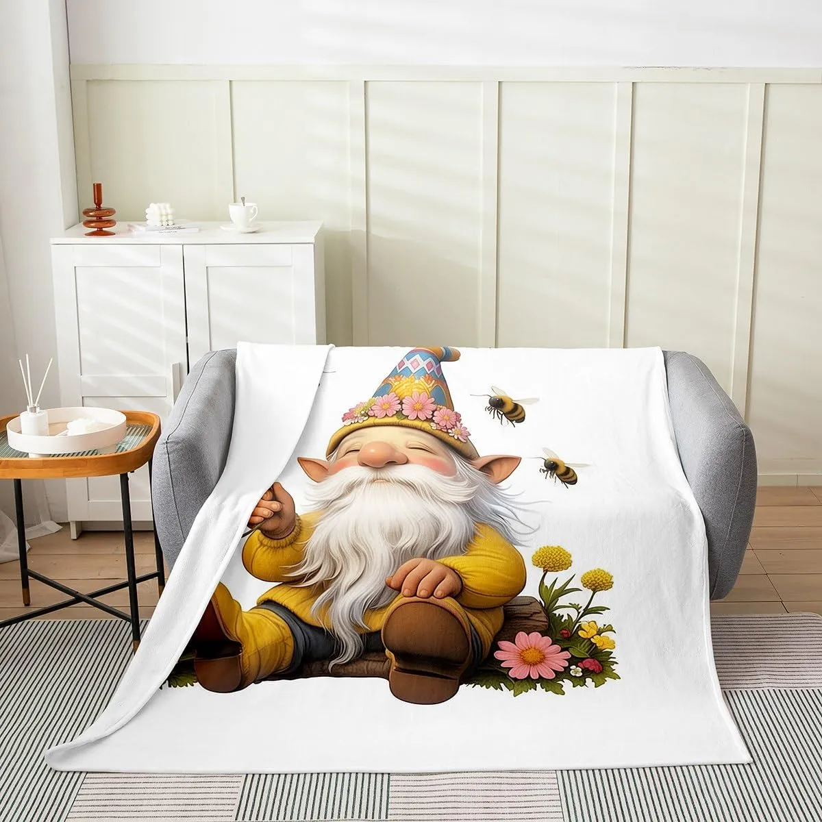 Erosebridal Gnome Fleece Throw Blanket Queen Inch Floral Dwarf Flannel Blanket for Boys Girls Cute Bees Dairy Botanical Yellow White Lightweight Microfiber Room Decor