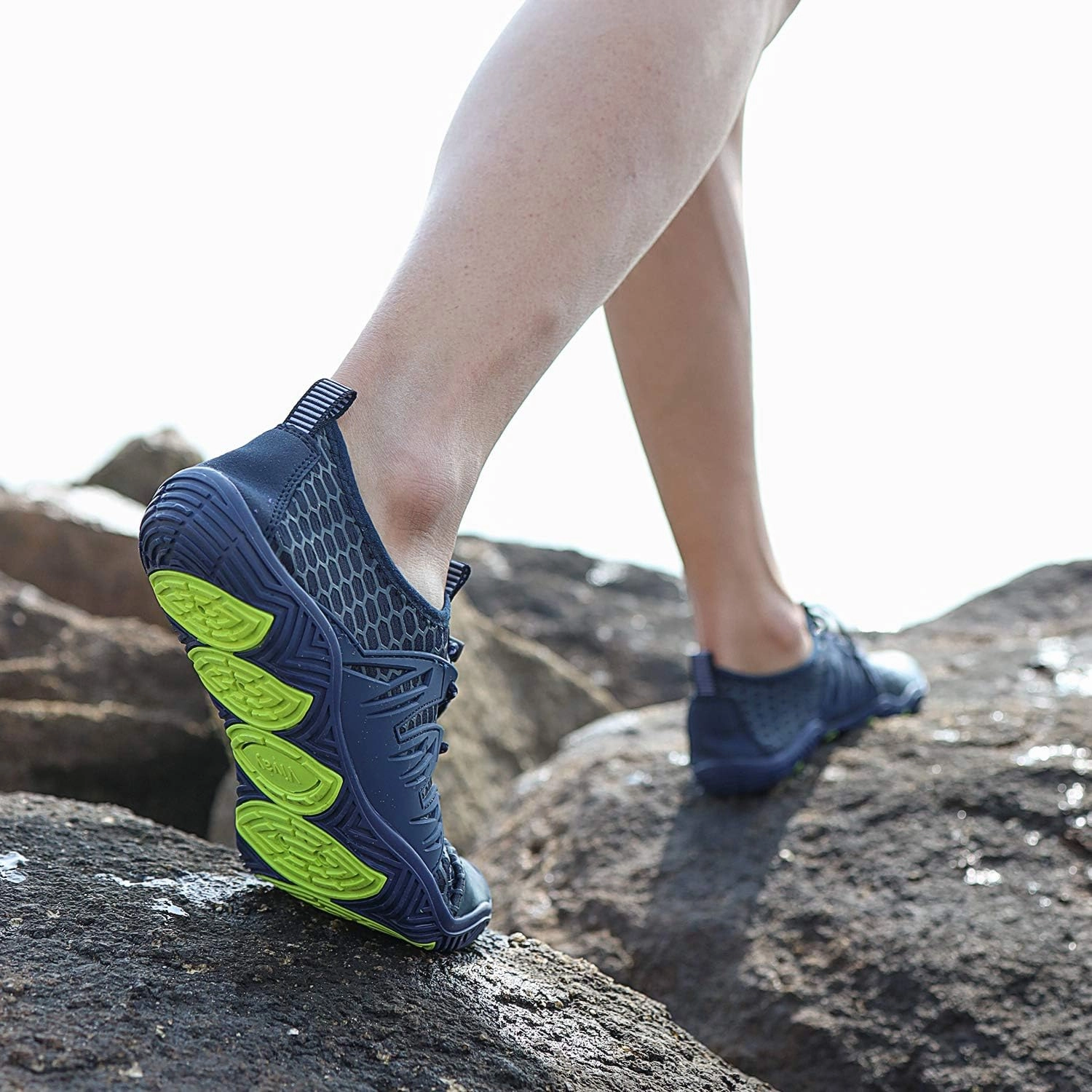 MAYZERO Water Shoes Men Women Swim Surf Shoes Beach Pool Shoes Wide Toe Hiking Aqua Shoes Winter House Slippers