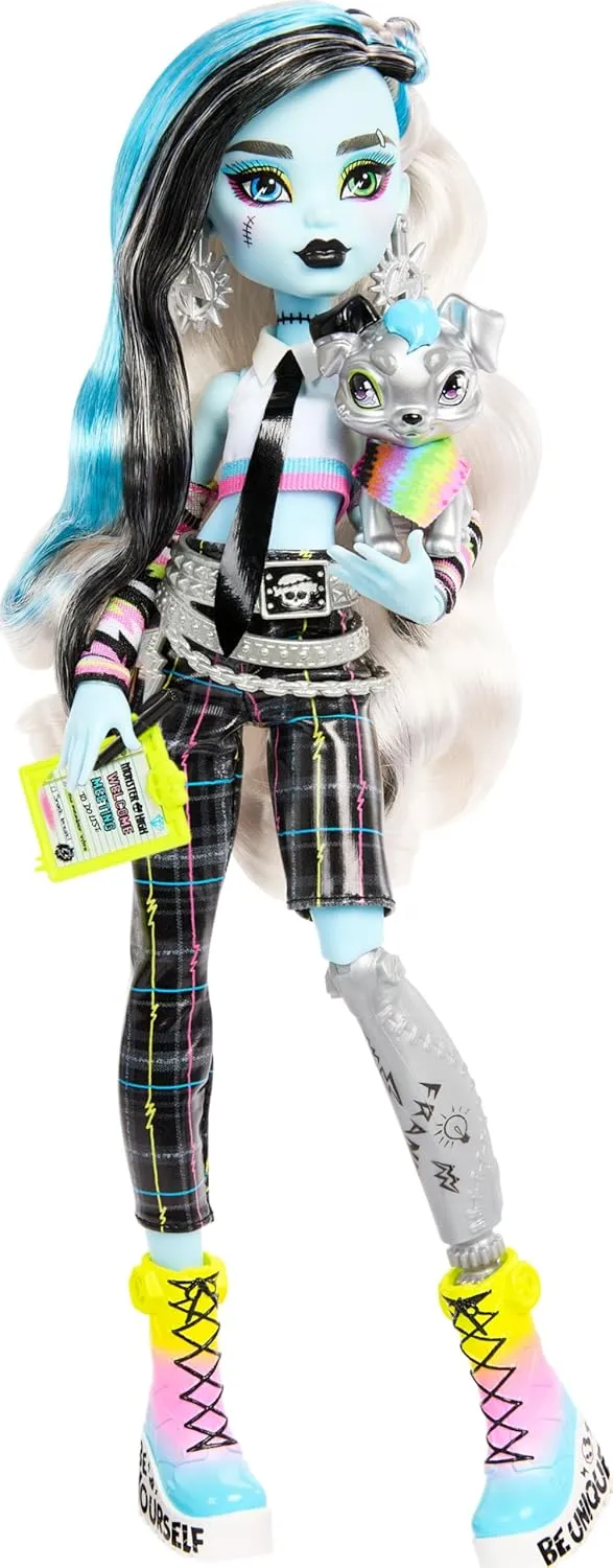 Monster High Frankie Stein Doll, Welcome Committee Set with 15 Accessories Including Poster, Sticker, Pet Watzit and More (Amazon Exclusive)