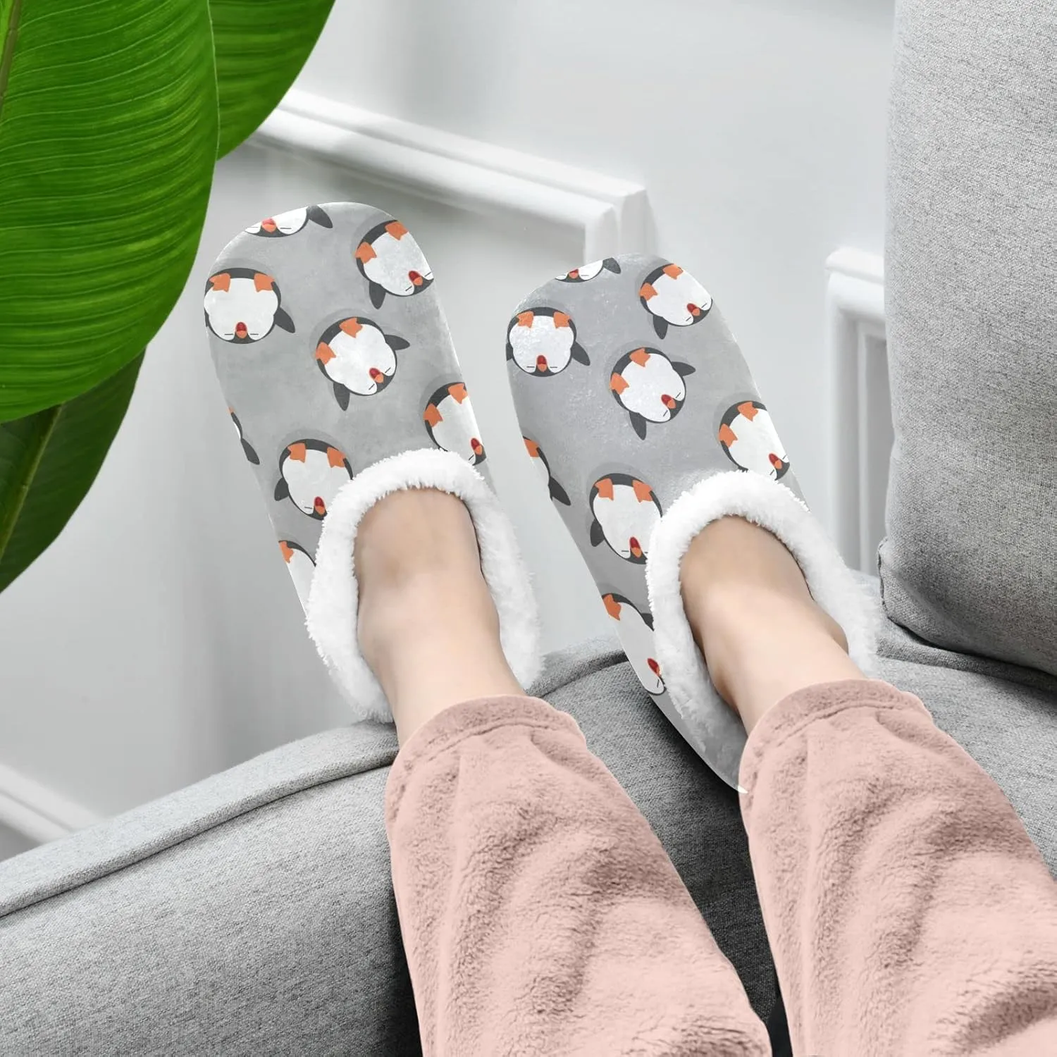 Naanle Women's Winter Memory Foam Slippers, Grey, Size 5-6, Closed Toe, No Heel, Medium Width, Solid Pattern, Fuzzy Fleece Lining, Anti-Slip Rubber Sole