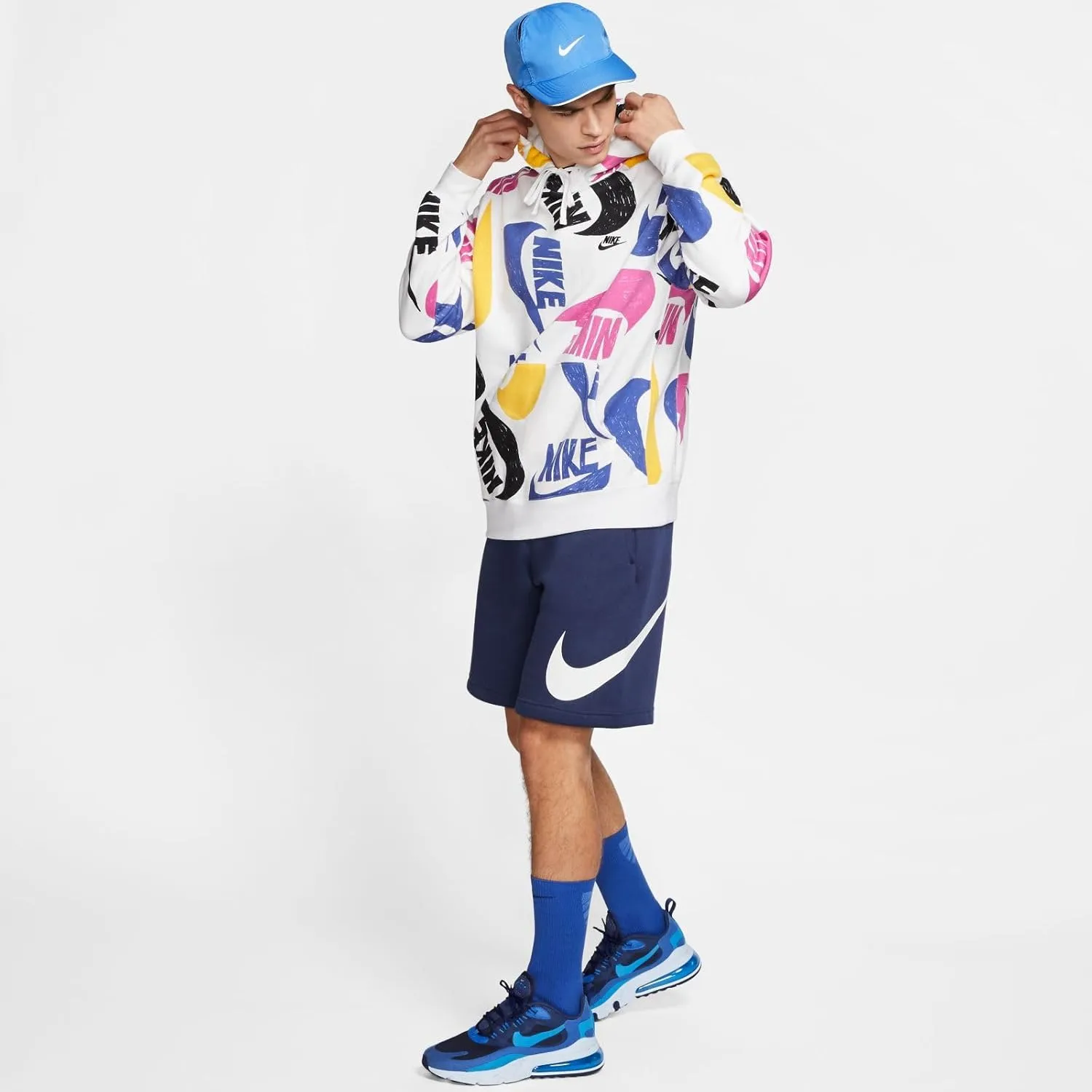 Nike Men's Sportswear Club Short Basketball Graphic