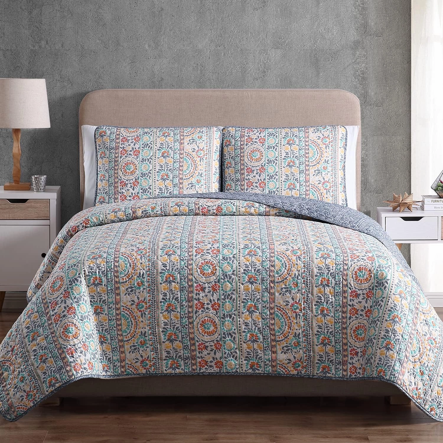 Quilt Set Twin Size 2 Piece, Cosima Striped Printed Bedding Coverlet Set, Lightweight Soft Reversible Bedspread Sets for All Season (1 Quilt & 1 Pillow Shams)