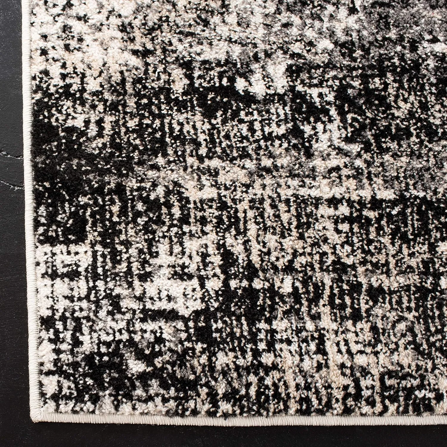 SAFAVIEH Adirondack Collection 8' Square Silver / Black ADR207D Modern Abstract Non-Shedding Living Room Bedroom Dining Home Office Area Rug
