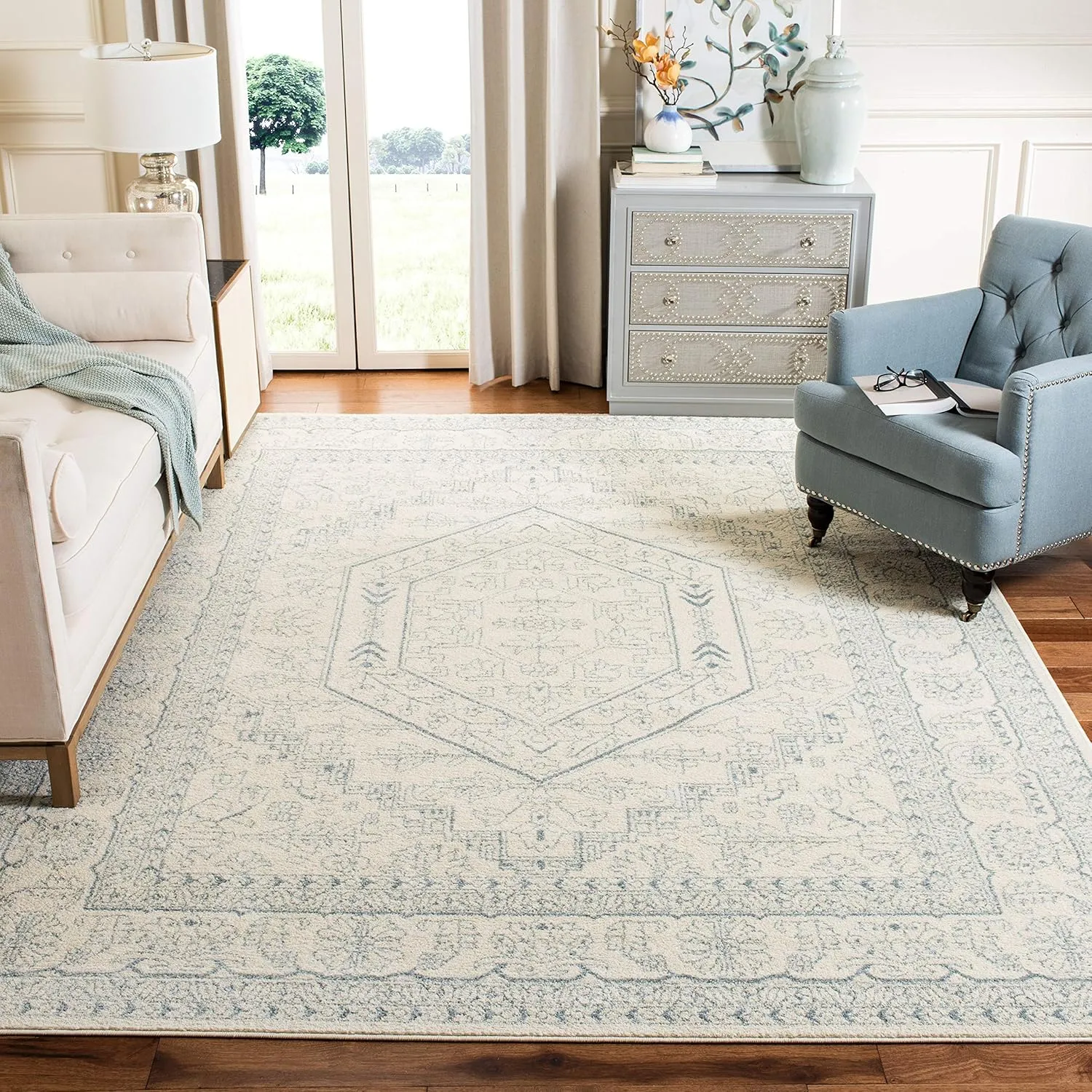 SAFAVIEH Adirondack Collection Area Rug - 8' x 10', Ivory & Slate, Oriental Medallion Design, Non-Shedding & Easy Care, Ideal for High Traffic Areas in Living Room, Bedroom (ADR108S)
