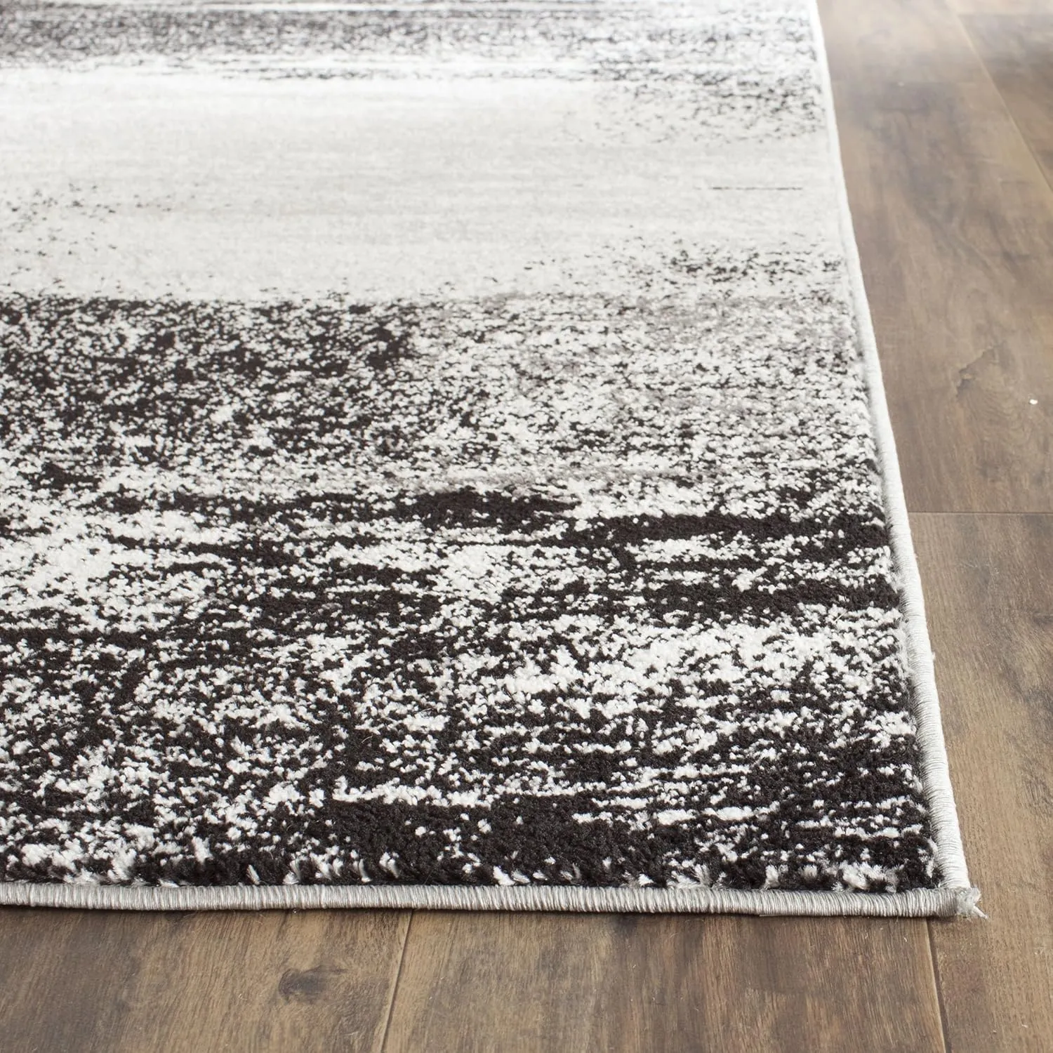 SAFAVIEH Adirondack Collection Runner Rug - 2'1" x 6', Silver & Multi, Modern Abstract Design, Non-Shedding & Easy Care, Ideal for High Traffic Areas in Living Room, Bedroom (ADR112G)