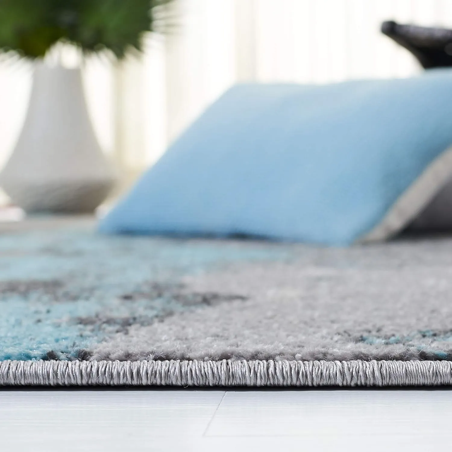 SAFAVIEH Adirondack Collection Runner Rug - 2'6" x 8', Turquoise & Grey, Modern Abstract Design, Non-Shedding & Easy Care, Ideal for High Traffic Areas in Living Room, Bedroom (ADR134K)