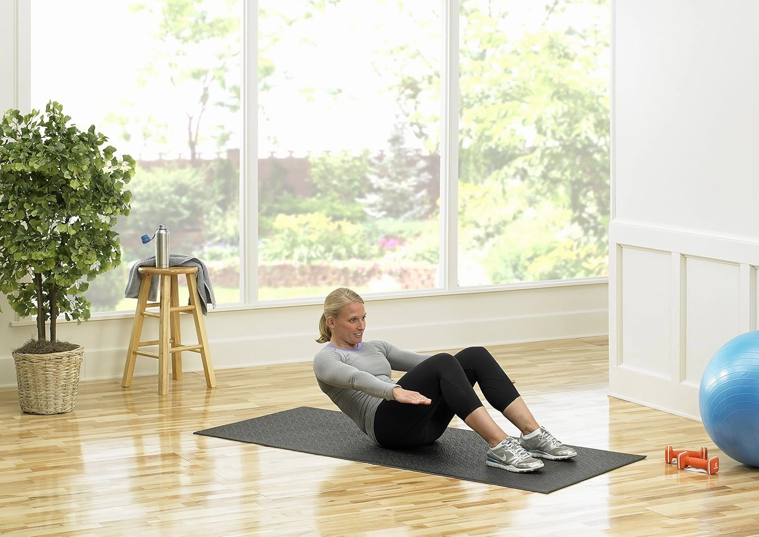 SuperMats Made in U.S.A. for Indoor Cycles Recumbent Bikes Upright Exercise Bikes and Steppers