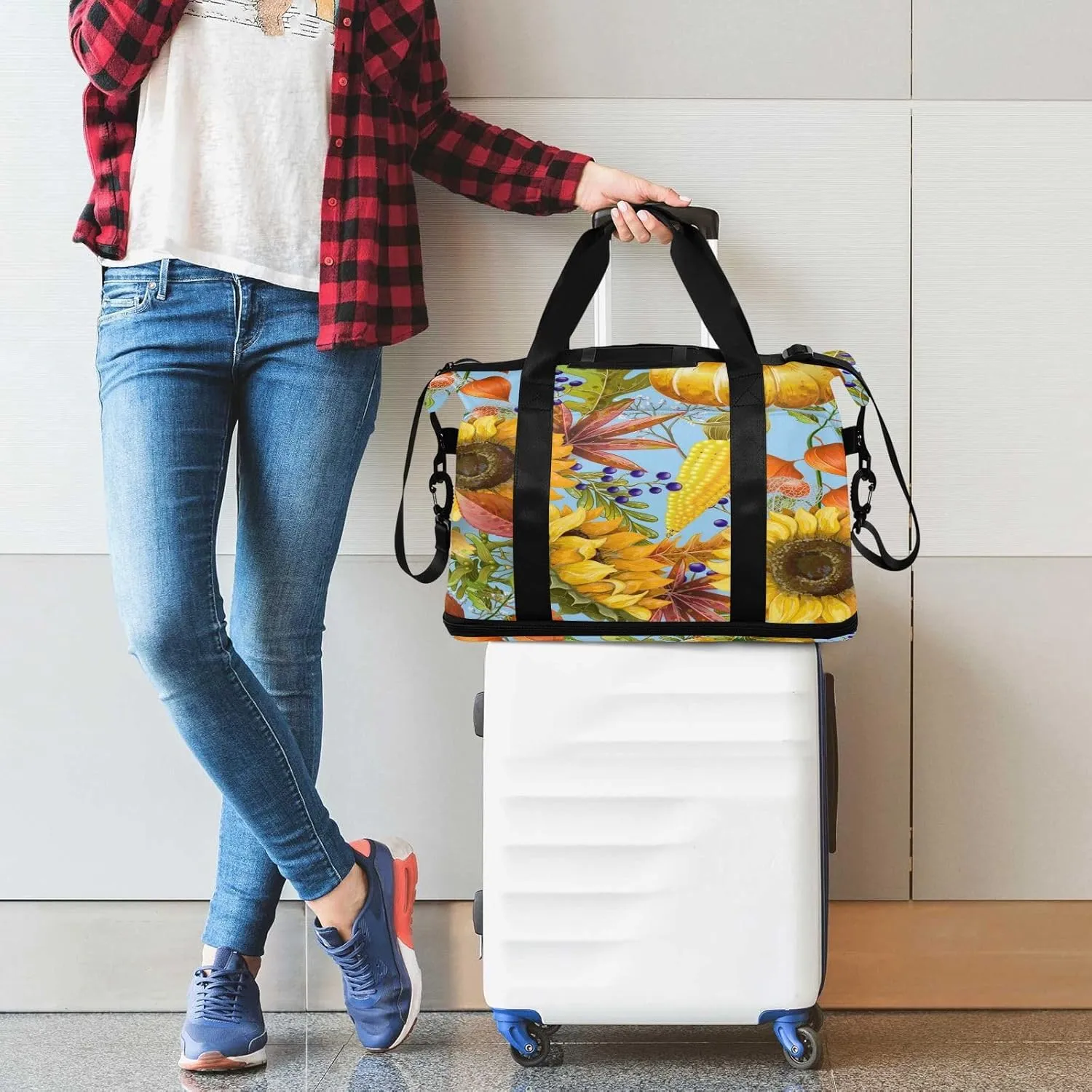 Weekender Overnight Bags for Women Sunflowers Pumpkins Travel Duffel Bag with Shoe Compartments Corn Autumn Gym Duffel Bag with Toiletry Bag for Travel Sport Yoga 17 Inch